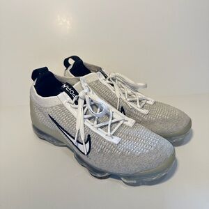 Nike Air VaporMax 2021 Flyknit ‘Monochrome’ Sneakers DH4084-100 Men’s Size 8